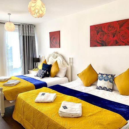 2-Bedrooms Modern Apartment Next To Velodrome, Lounge, Balcony, Parking, Abba Лондон Екстериор снимка